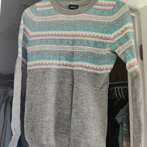 Rue 21 juniors sweater